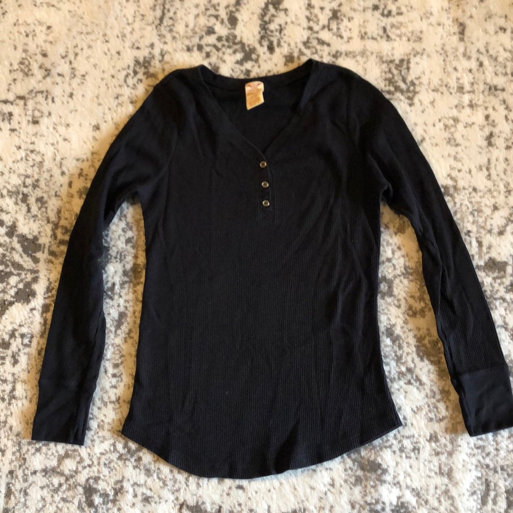 Ribbed long sleeve top